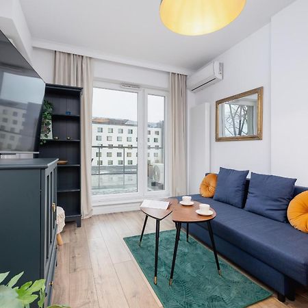 Exclusive Apartment In Katowice With Balcony, Parking, Gym And Sauna By Noclegi Renters Екстериор снимка