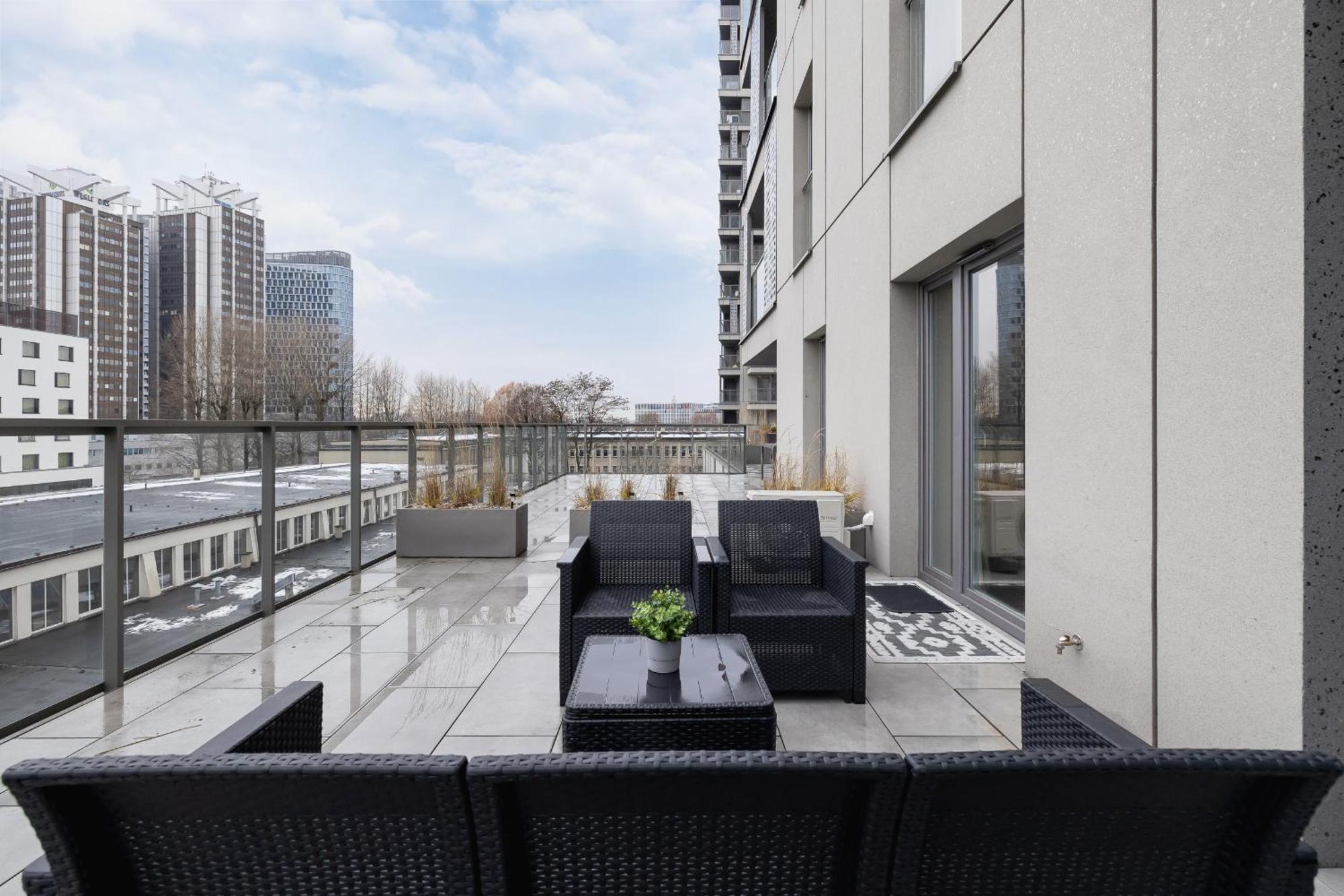Exclusive Apartment In Katowice With Balcony, Parking, Gym And Sauna By Noclegi Renters Екстериор снимка